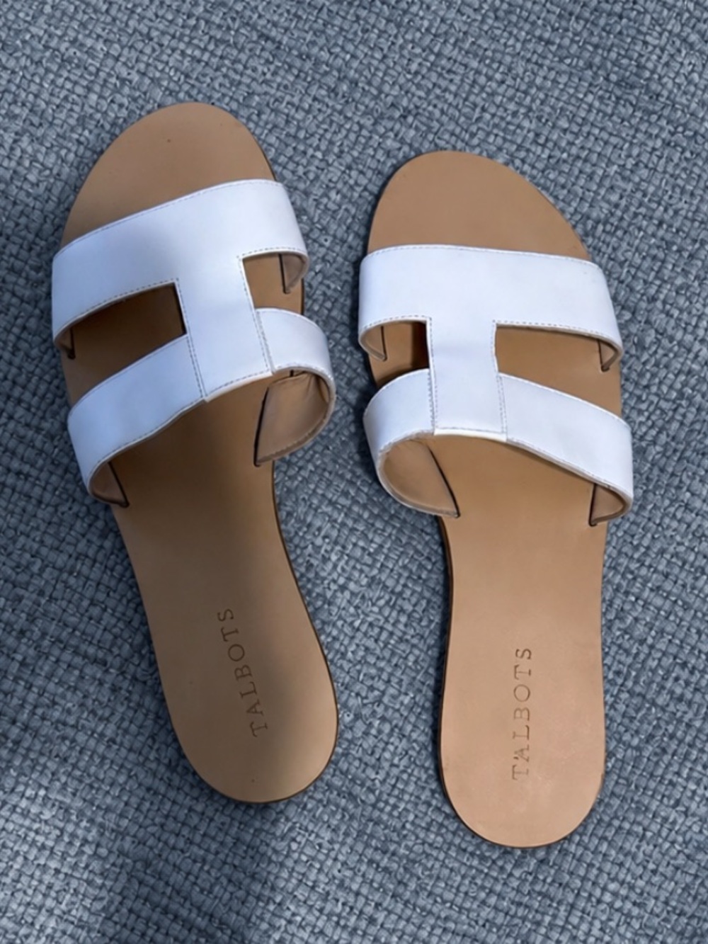 Talbots White Leather Slide Sandals with Tan Footbed